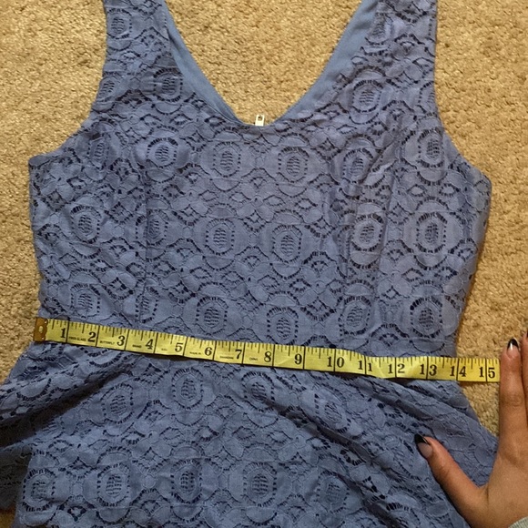 Blue lace peplum top - Picture 4 of 5